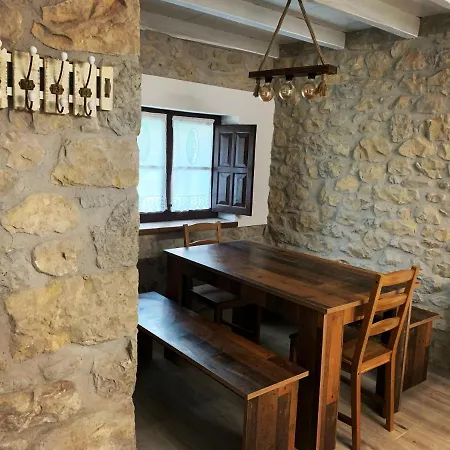 Impeccable 3-Bed House In Cangas De Onis