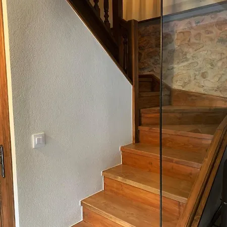 Ferienhaus Impeccable 3-Bed House In Cangas De Onis *